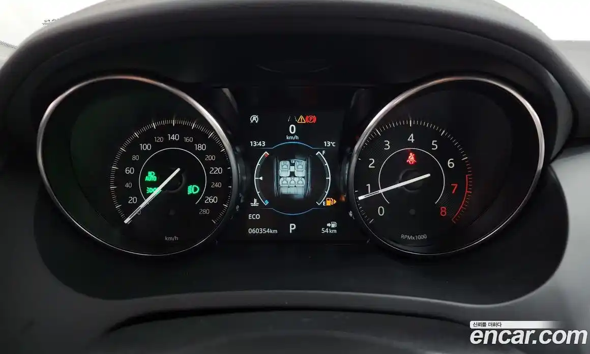 Jaguar E-Pace 2018 2.0 гидро в Москве № 1351114, фото 11