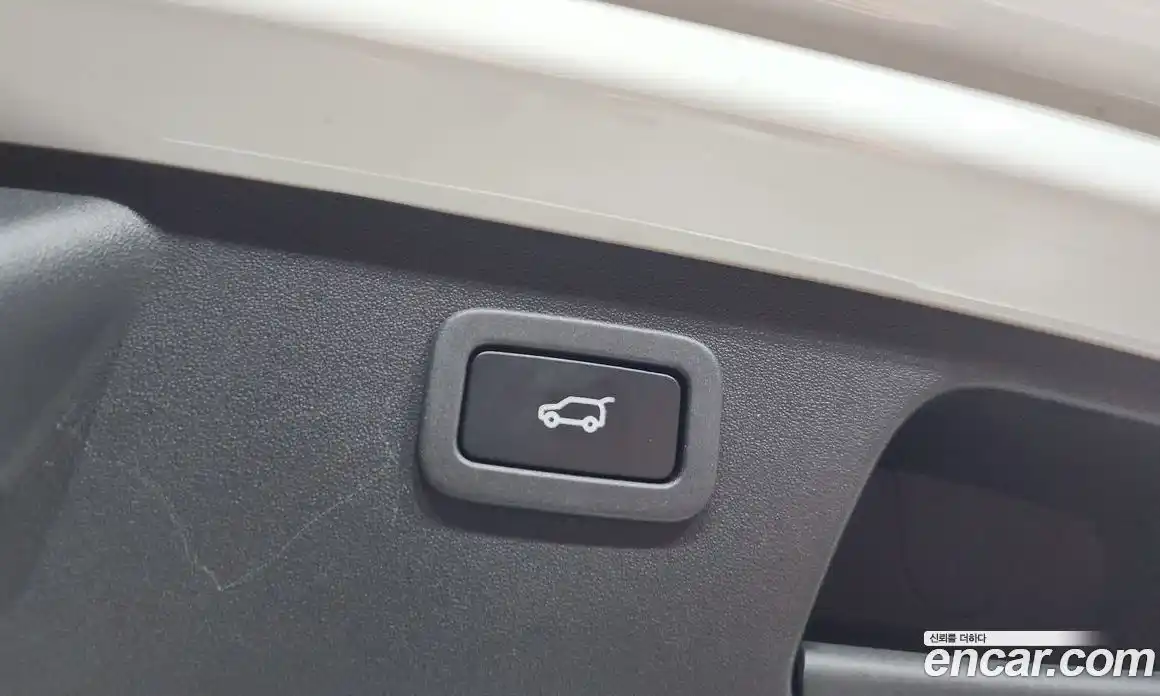 Jaguar E-Pace 2018 2.0 гидро в Москве № 1351114, фото 28