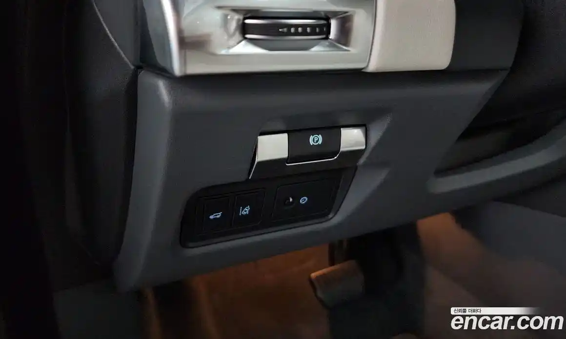 Jaguar E-Pace 2018 2.0 гидро в Москве № 1351114, фото 29