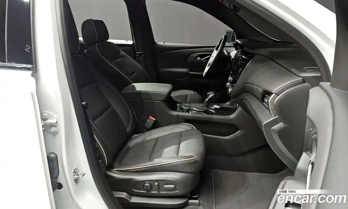 Chevrolet Traverse 2023 3.6 гидро в Москве № 1400913, фото 16