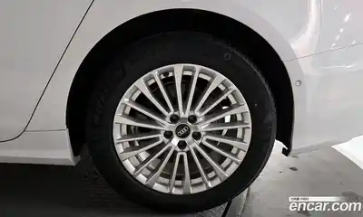 Audi A6 2021 2.0 гидро в Москве № 1404060, миниатюра 7