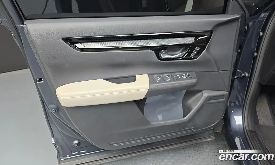 Honda CR-V 2023 1.5 гидро в Москве № 1406034, фото 14