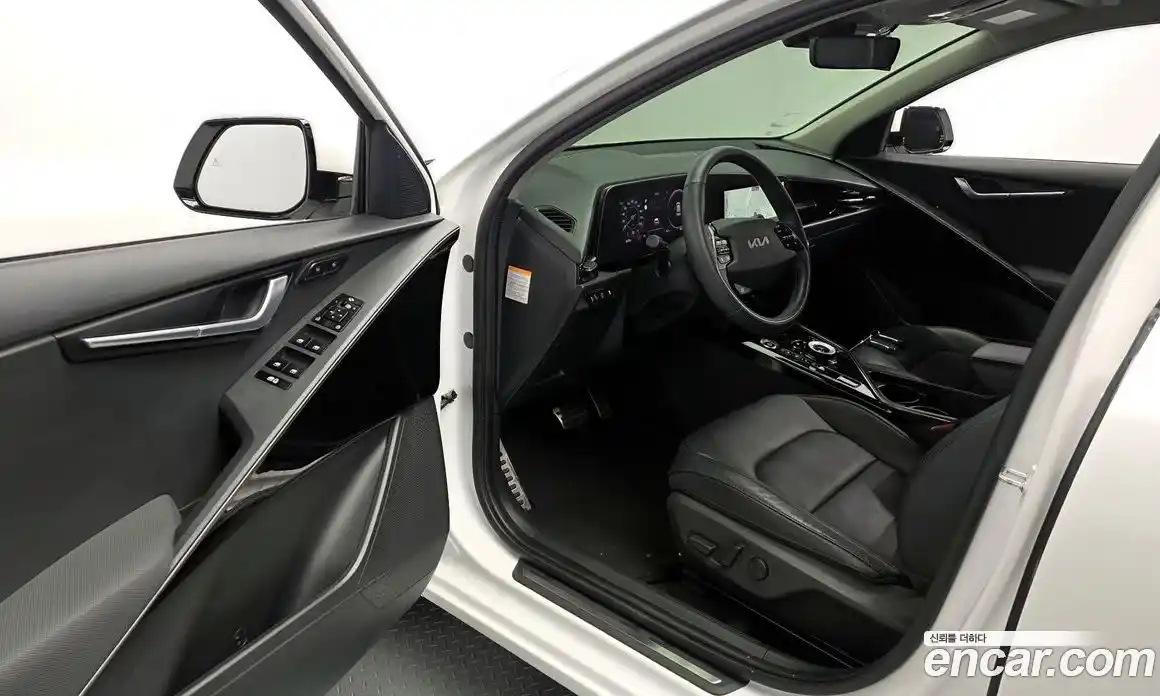 Kia Niro 2022 0.2 гидро в Москве № 1418372, фото 13