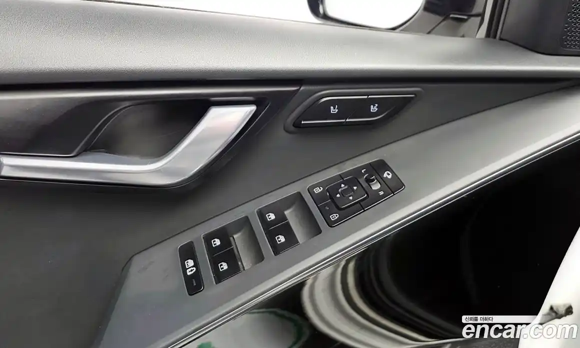 Kia Niro 2022 0.2 гидро в Москве № 1418372, фото 29
