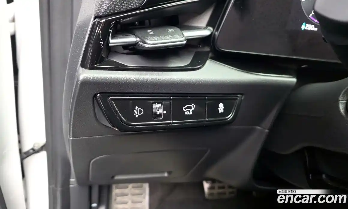 Kia Niro 2022 0.2 гидро в Москве № 1418372, фото 30