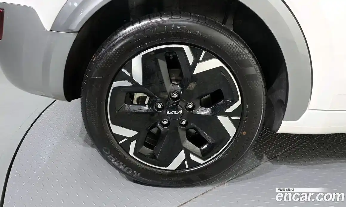 Kia Niro 2022 0.2 гидро в Москве № 1418372, фото 5
