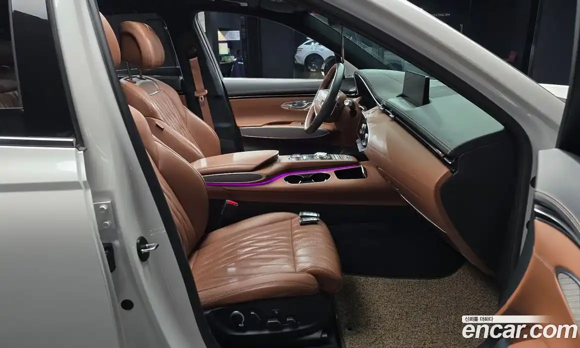 Genesis GV70 2022 2.5 гидро в Москве, фото 16