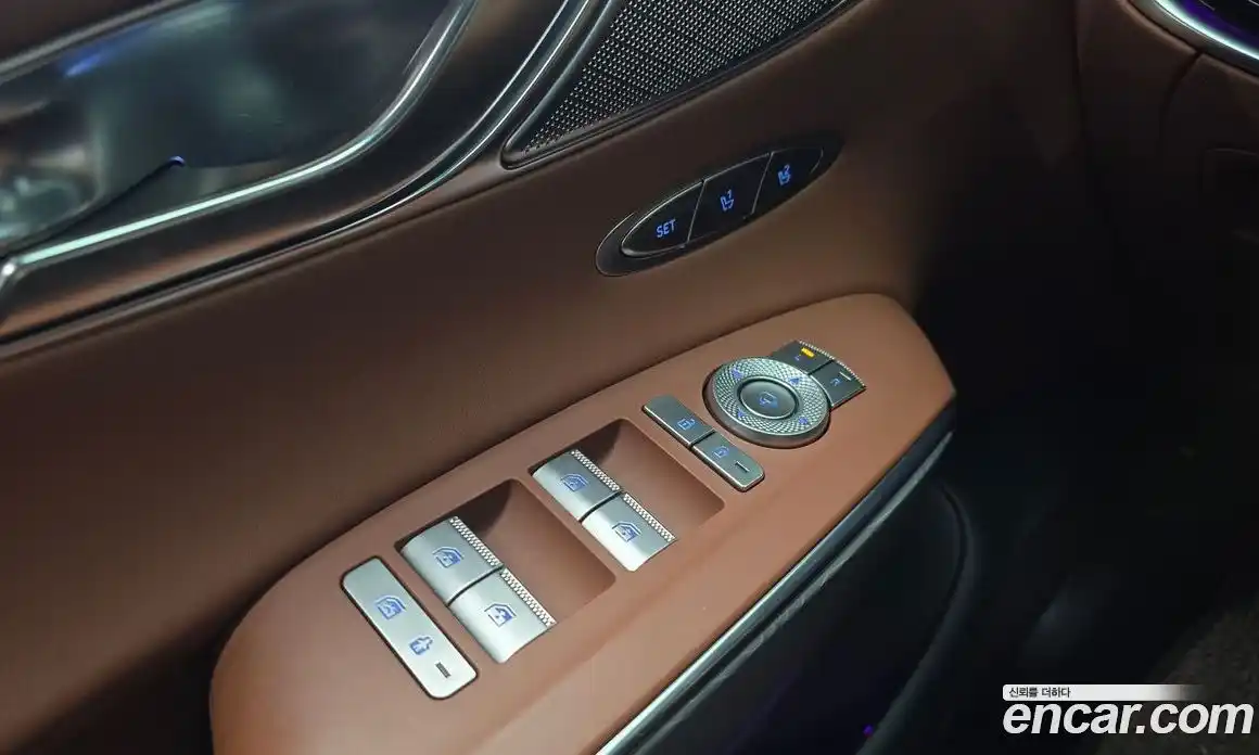 Genesis GV70 2022 2.5 гидро в Москве, фото 28