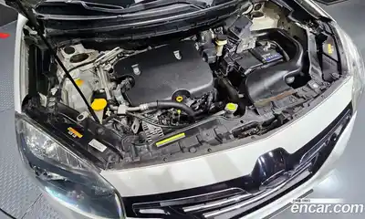 Renault QM5 2015 2.0 гидро в Москве № 1421014, миниатюра 6