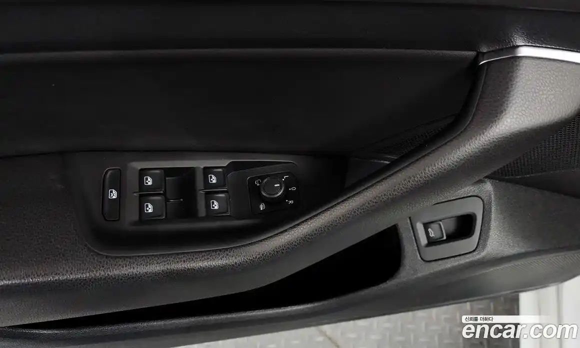 Volkswagen Arteon 2019 2.0 гидро в Москве № 1424168, фото 30