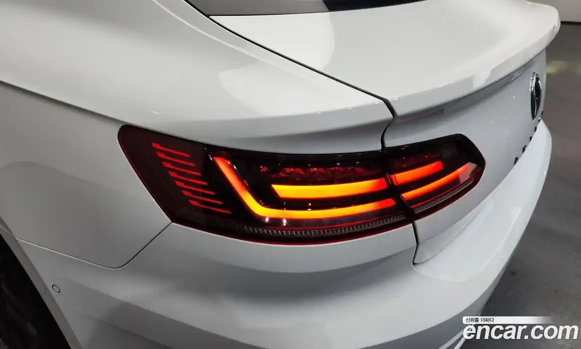 Volkswagen Arteon 2019 2.0 гидро в Москве № 1424168, фото 9