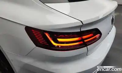 Volkswagen Arteon 2019 2.0 гидро в Москве № 1424168, миниатюра 9