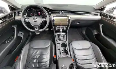 Volkswagen Arteon 2019 2.0 гидро в Москве № 1424168, миниатюра 10