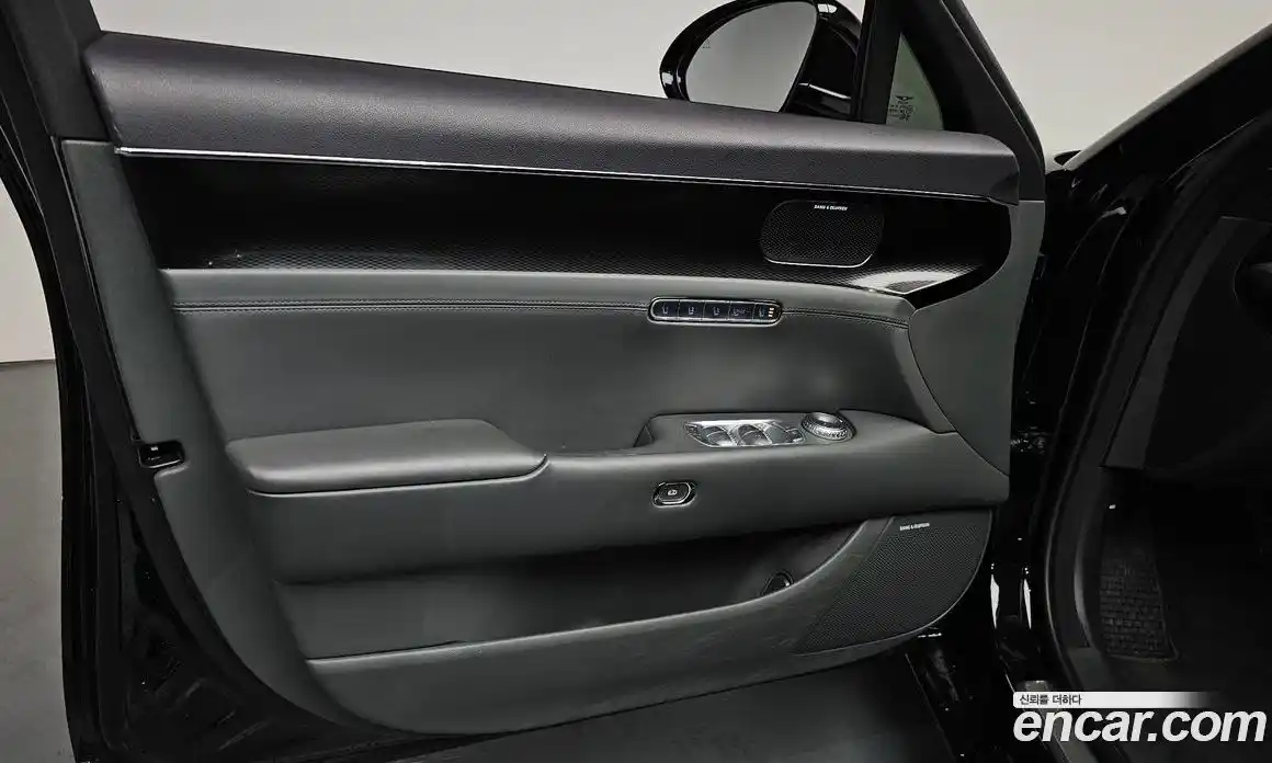 Genesis G90 2023 3.5 гидро в Москве, фото 14
