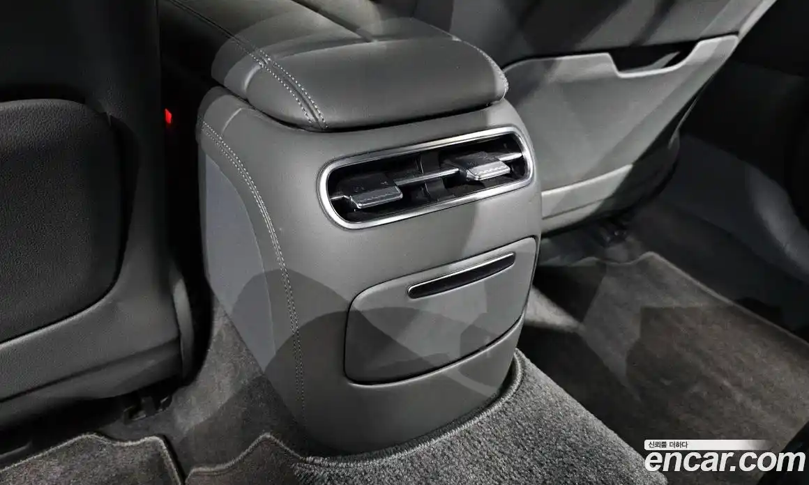 Genesis G90 2023 3.5 гидро в Москве, фото 33