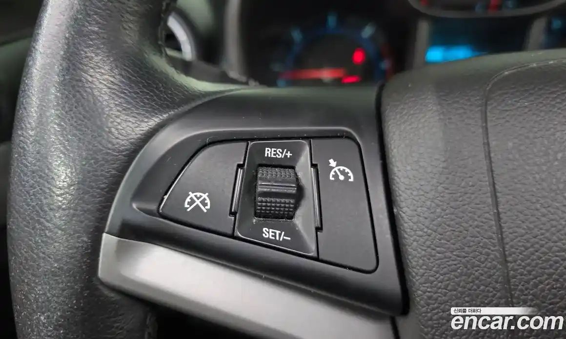 Chevrolet Orlando 2012 2.0 гидро в Москве № 1542375, фото 23