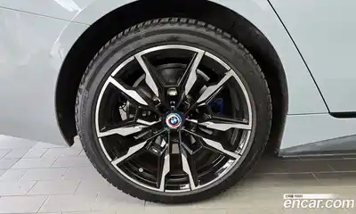 BMW i4 2023 0.2 гидро в Москве № 1542952, миниатюра 5