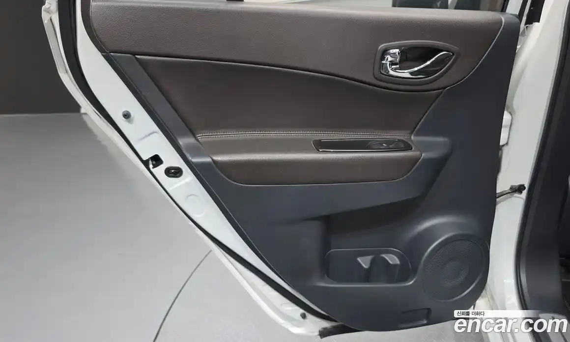Renault QM5 2013 2.0 гидро в Москве № 1543136, фото 15