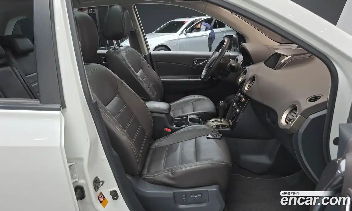Renault QM5 2013 2.0 гидро в Москве № 1543136, фото 17