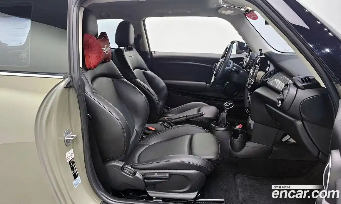 Mini Cooper 2018 1.5 гидро в Москве № 1548088, фото 16