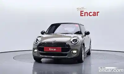 Mini Cooper 2018 1.5 гидро в Москве № 1548088, миниатюра 3