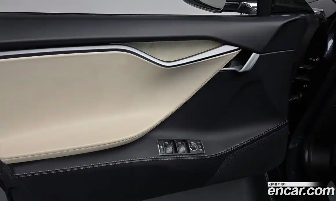 Tesla Model S 2018 0.3 гидро, фото 14