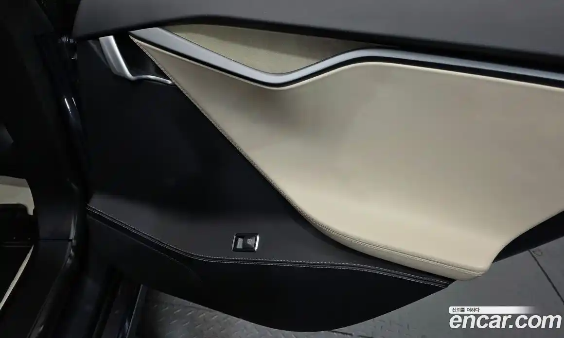 Tesla Model S 2018 0.3 гидро, фото 15