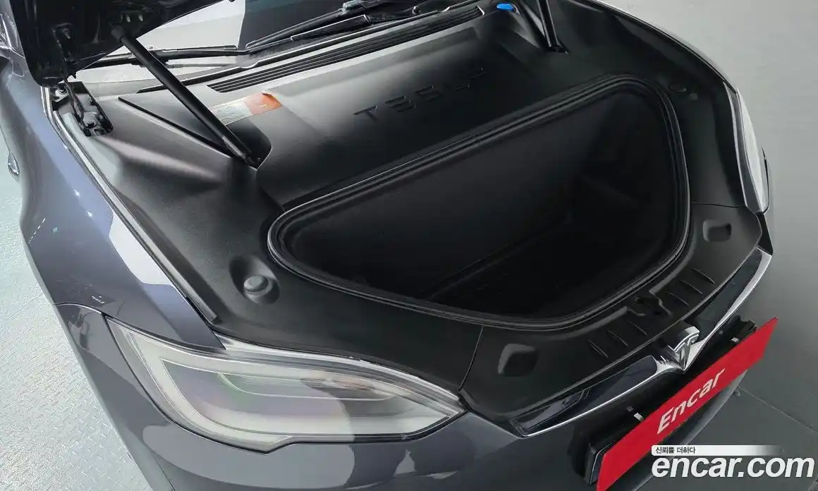 Tesla Model S 2018 0.3 гидро, фото 6