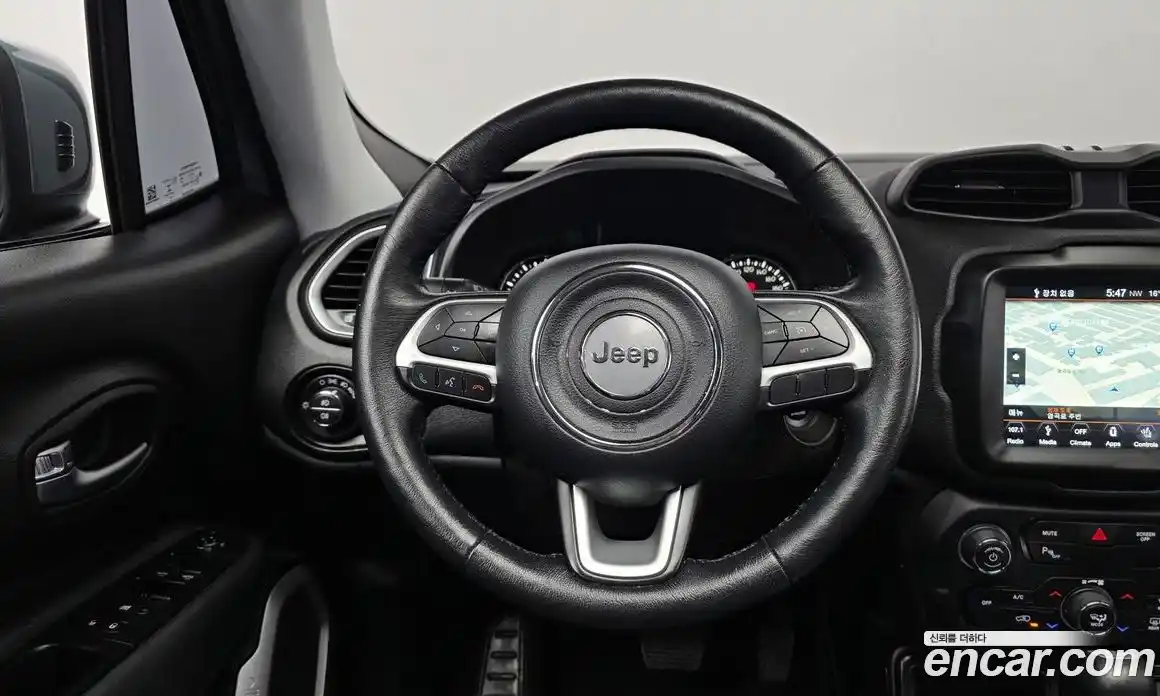 Jeep Renegade 2018 2.4 гидро в Москве № 1549805, фото 19