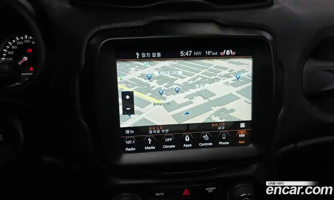 Jeep Renegade 2018 2.4 гидро в Москве № 1549805, фото 20