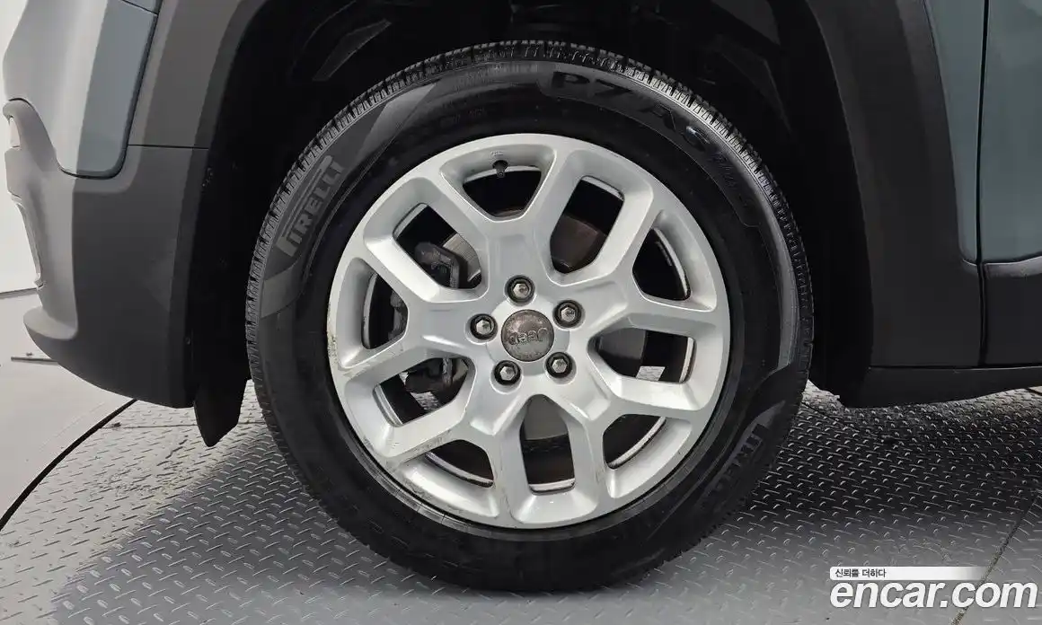 Jeep Renegade 2018 2.4 гидро в Москве № 1549805, фото 5