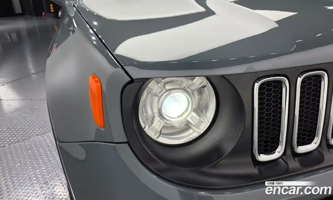 Jeep Renegade 2018 2.4 гидро в Москве № 1549805, фото 8