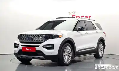 Ford Explorer, 2023
