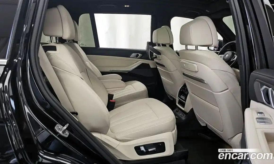 BMW X7 2023 3.0 гидро в Москве № 1610731, фото 18