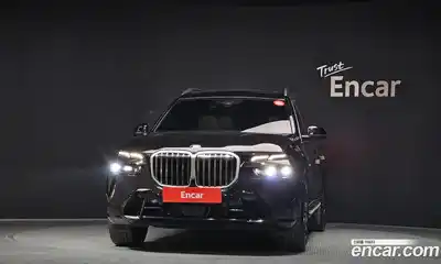 BMW X7 2023 3.0 гидро в Москве № 1610731, миниатюра 3