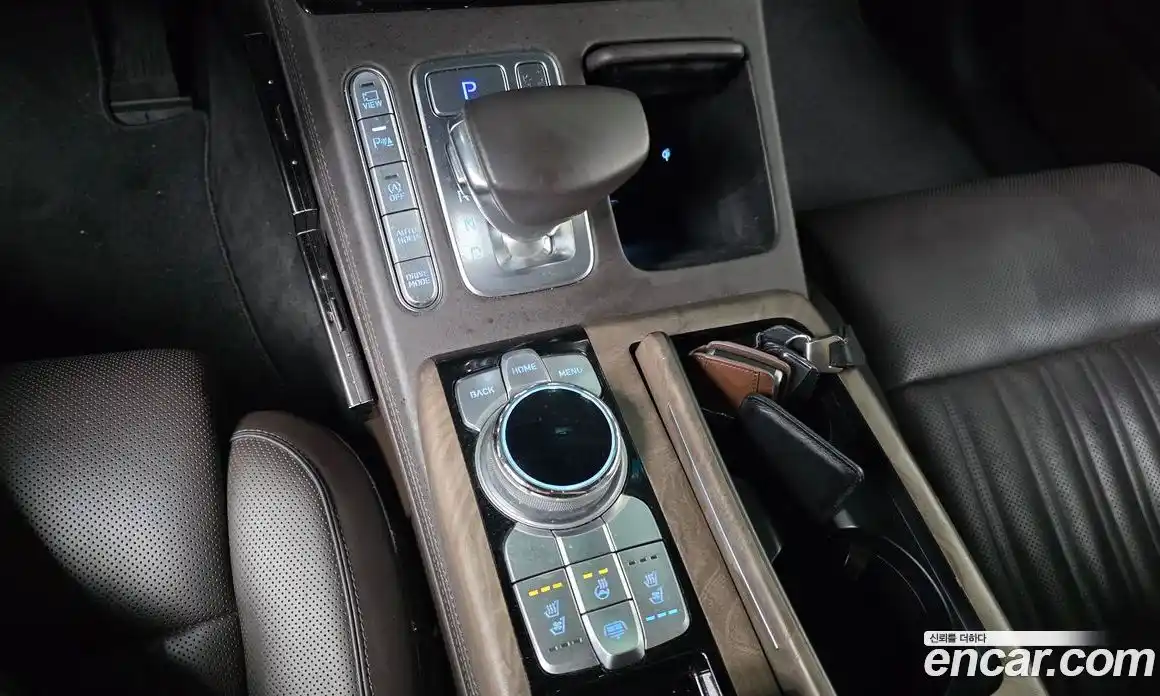 Genesis G90 2018 3.3 гидро в Москве, фото 12