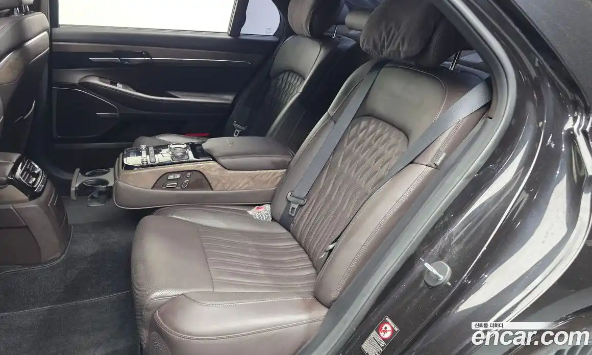 Genesis G90 2018 3.3 гидро в Москве, фото 16