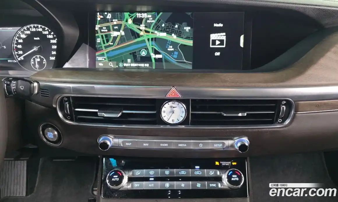 Genesis G90 2018 3.3 гидро в Москве, фото 32