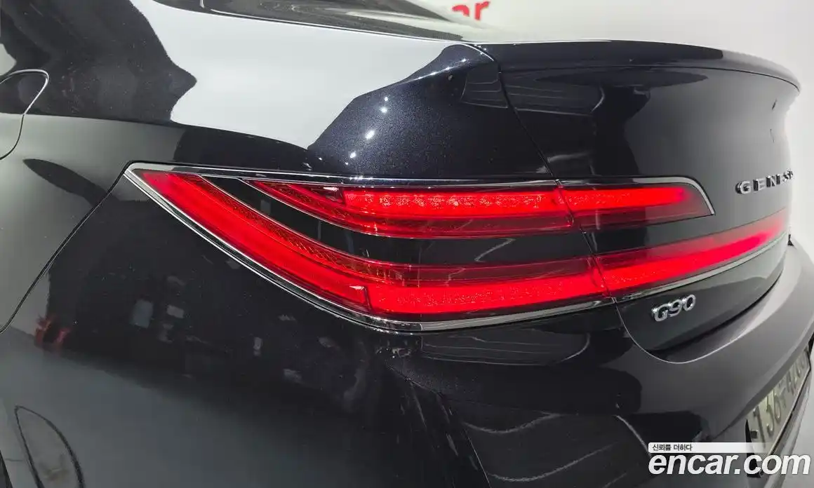 Genesis G90 2018 3.3 гидро в Москве, фото 9