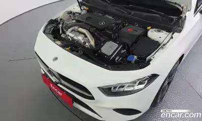 Mercedes-Benz A-Class 2024 2.0 гидро в Москве № 1616768, миниатюра 6