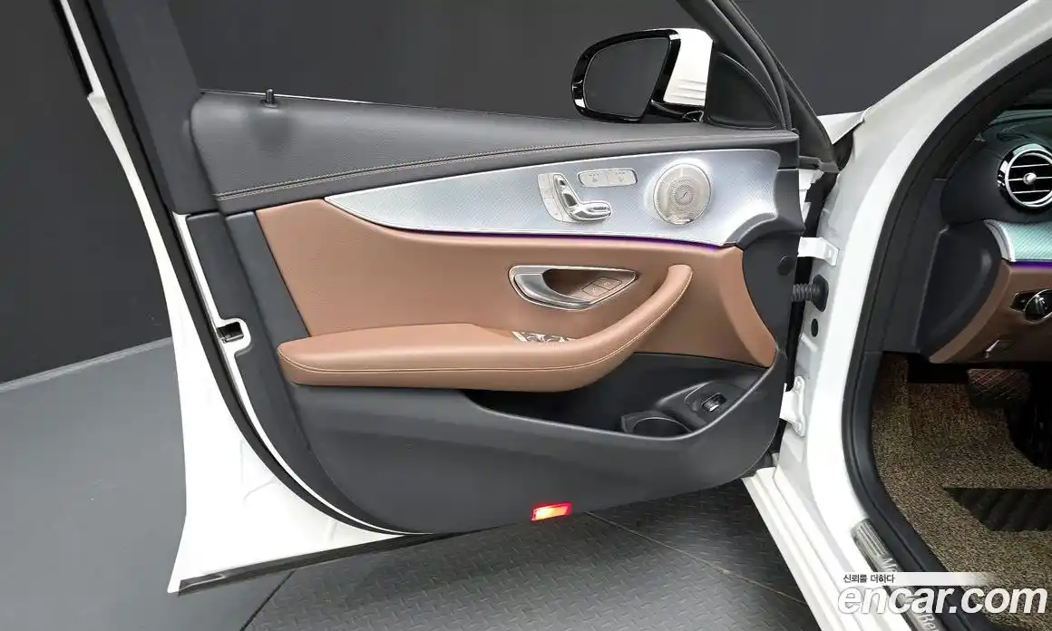 Mercedes-Benz E-Class 2021 2.0 гидро в Москве № 1616779, фото 30