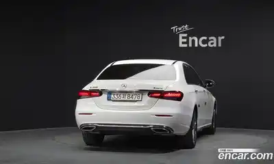 Mercedes-Benz E-Class 2021 2.0 гидро в Москве № 1616779, миниатюра 3