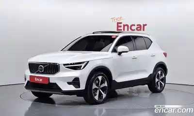 Volvo XC40, 2024