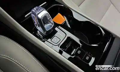 Volvo XC40 2024 2.0 гидро в Москве № 1618469, миниатюра 12