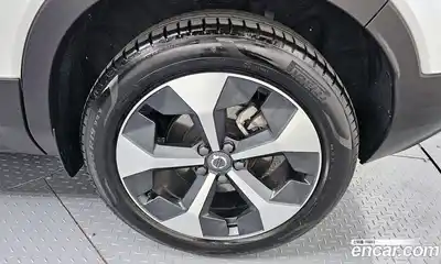 Volvo XC40 2024 2.0 гидро в Москве № 1618469, миниатюра 7