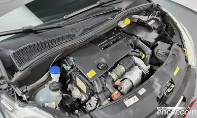 Peugeot 208 2018 1.6 гидро в Москве, миниатюра 6