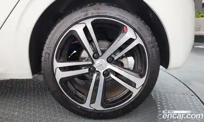 Peugeot 208 2018 1.6 гидро в Москве, миниатюра 7