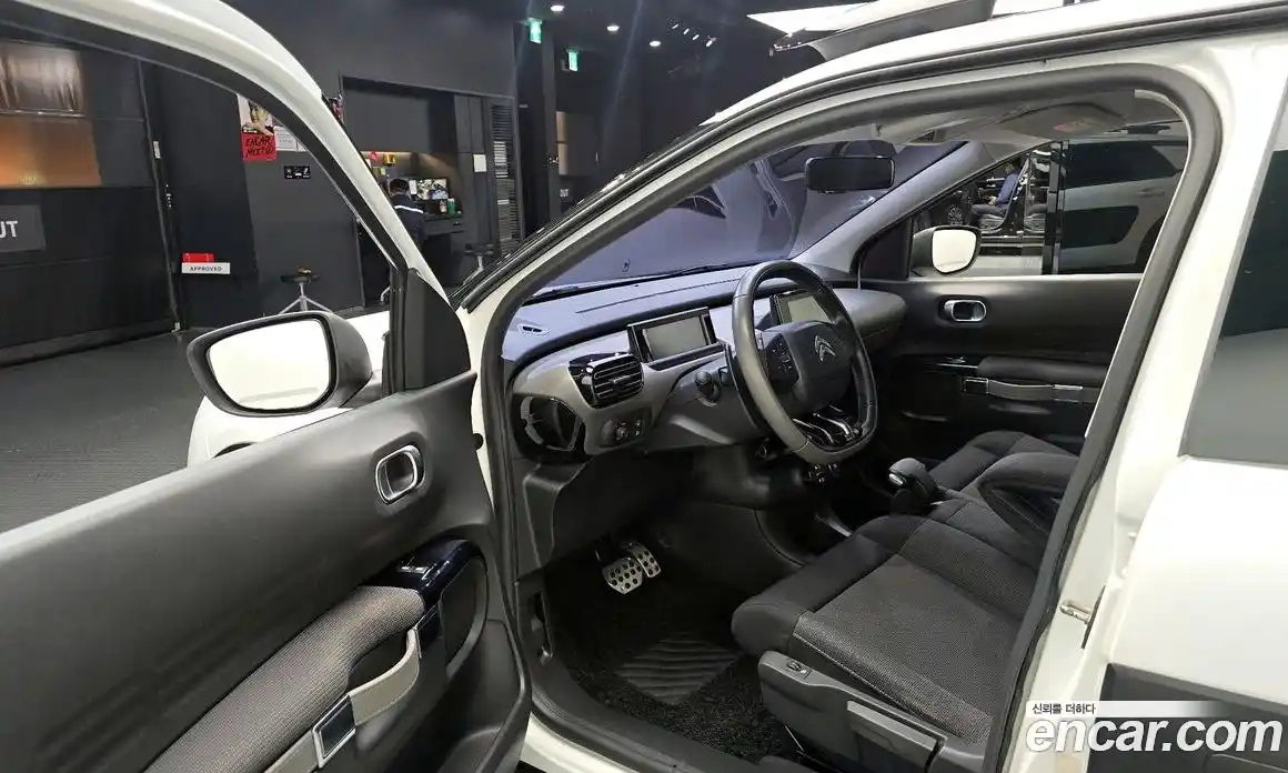 Citroen C4 Cactus 2018 1.6 гидро в Москве № 1626099, фото 13