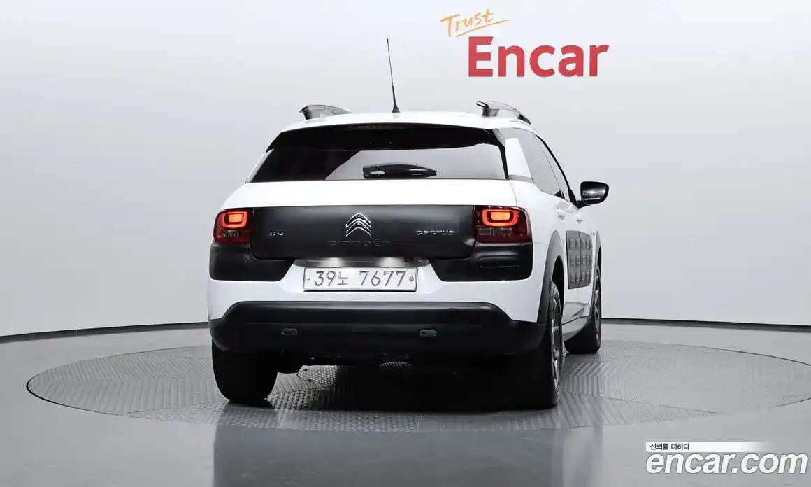 Citroen C4 Cactus 2018 1.6 гидро в Москве № 1626099, фото 4