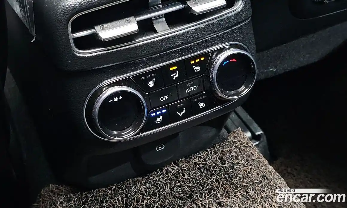 Genesis GV70 2022 2.5 гидро в Москве № 1685307, фото 23